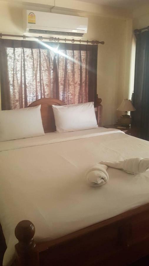 Niracha Chaweng House Hotel Ngoại thất bức ảnh