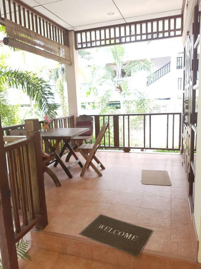 Niracha Chaweng House Hotel Ngoại thất bức ảnh