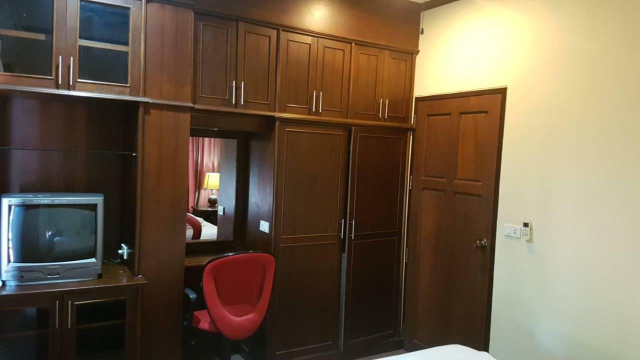 Niracha Chaweng House Hotel Ngoại thất bức ảnh